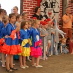 Kindertanz beim Birkenfest 2012