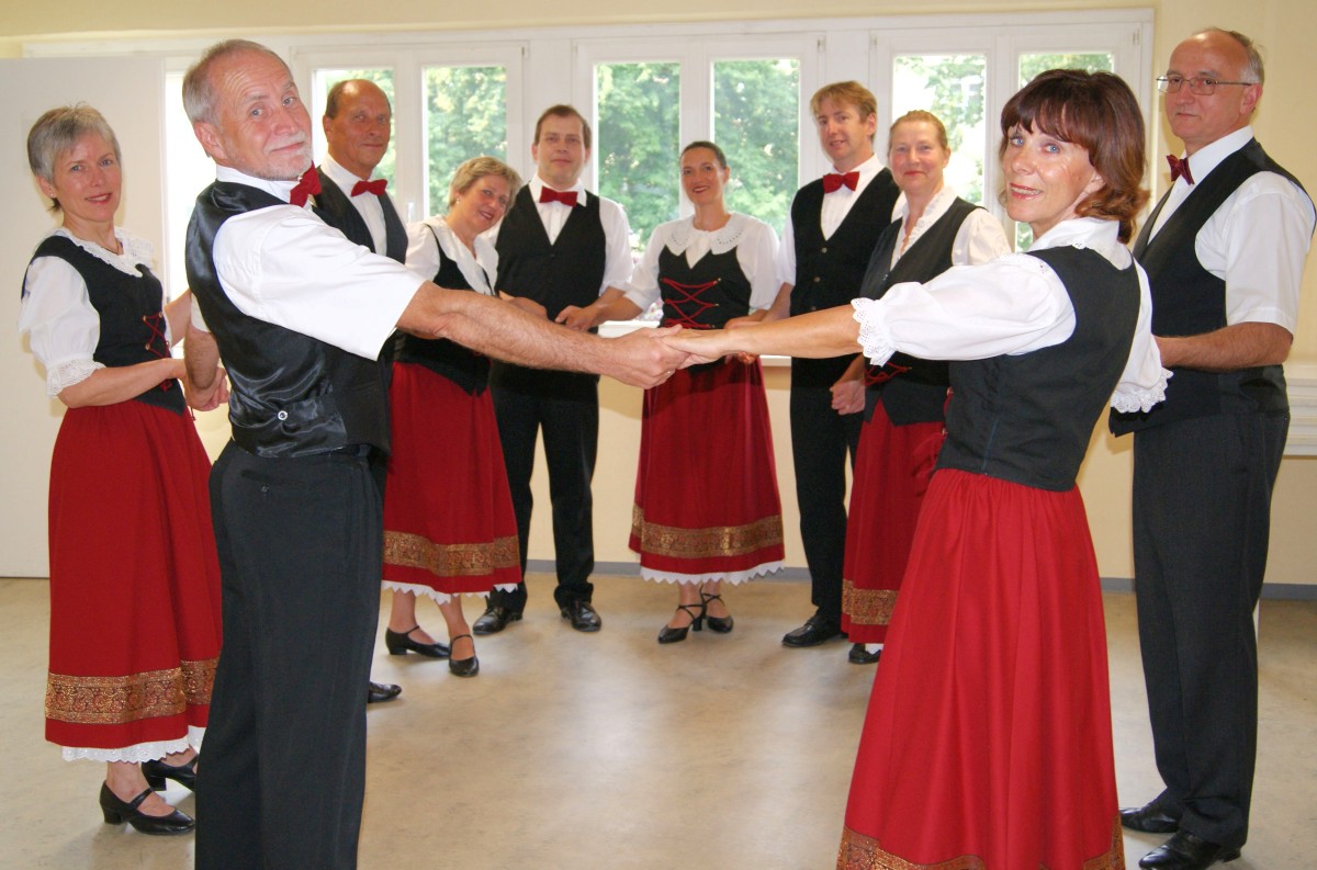 Russische und Deutsche Tänze bei Brandenburger Seniorenwoche